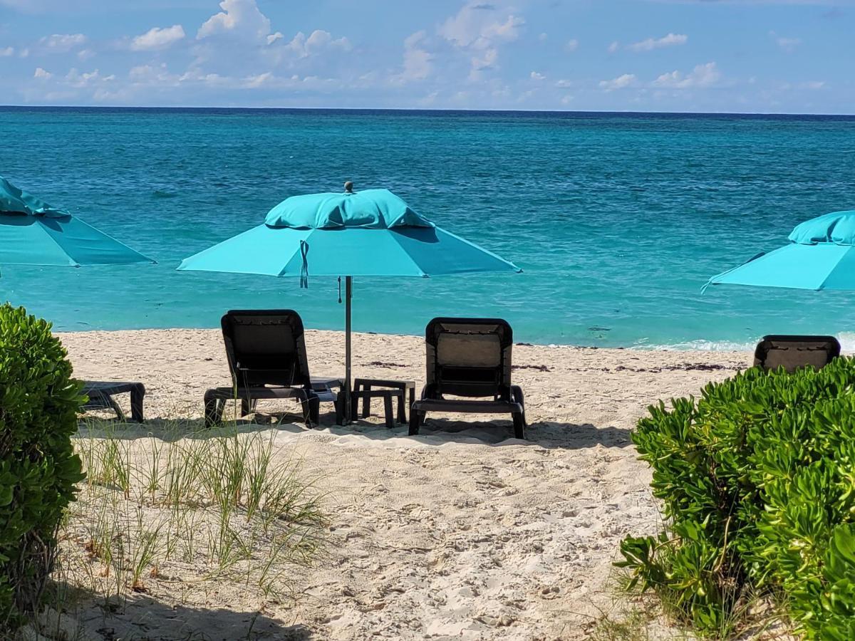 Sibonne Beach Hotel Grace Bay Dış mekan fotoğraf