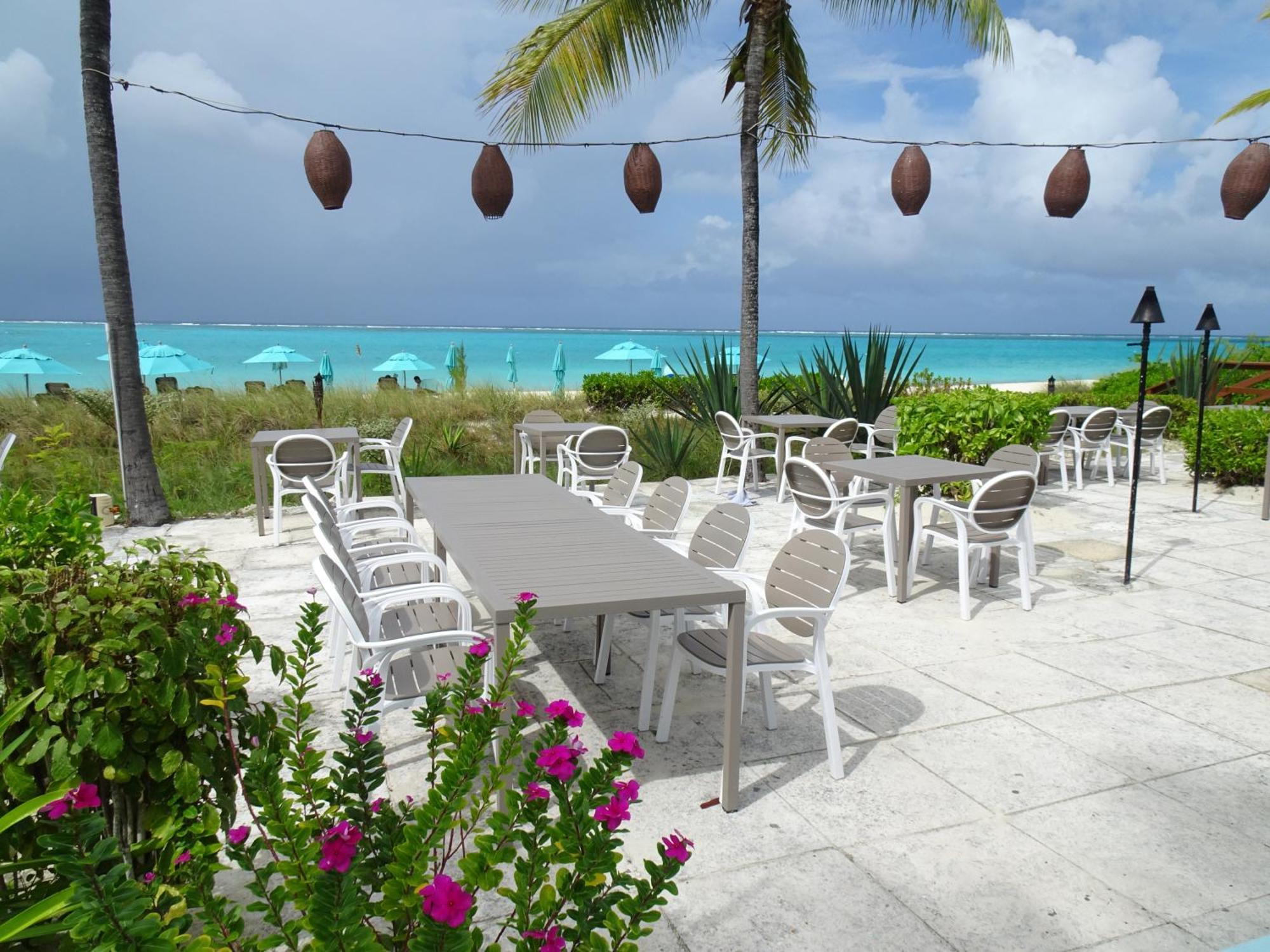 Sibonne Beach Hotel Grace Bay Dış mekan fotoğraf
