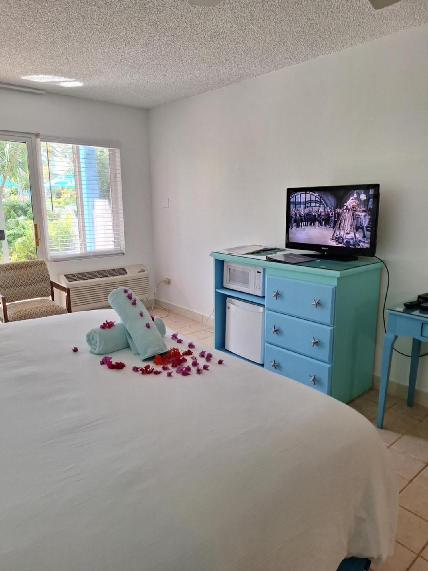 Sibonne Beach Hotel Grace Bay Dış mekan fotoğraf
