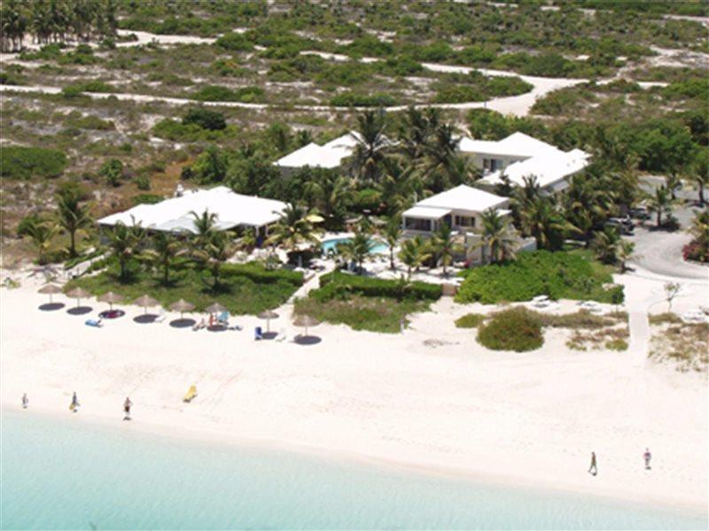 Sibonne Beach Hotel Grace Bay Dış mekan fotoğraf