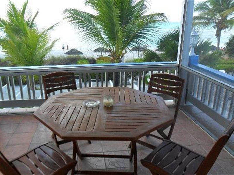 Sibonne Beach Hotel Grace Bay Dış mekan fotoğraf